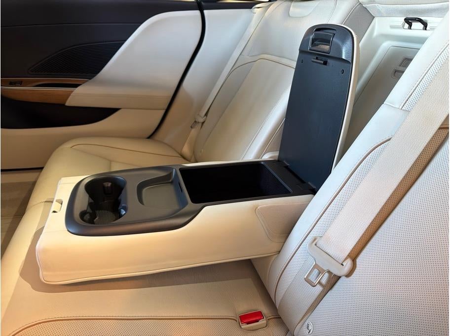 2023 LUCID Air Touring Sedan 4D