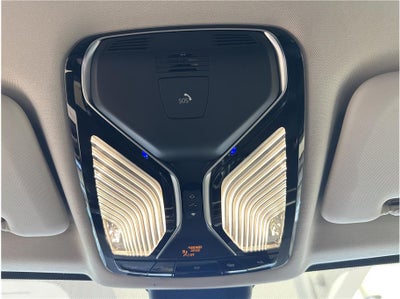 2022 BMW X7 xDrive40i Sport Utility 4D