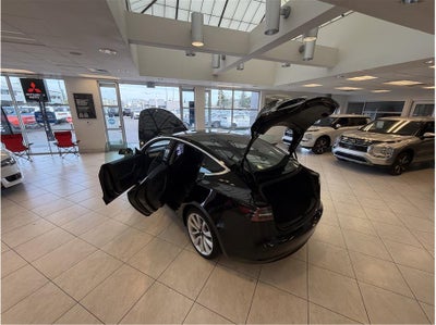 2020 Tesla Model 3 Standard Range Plus Sedan 4D