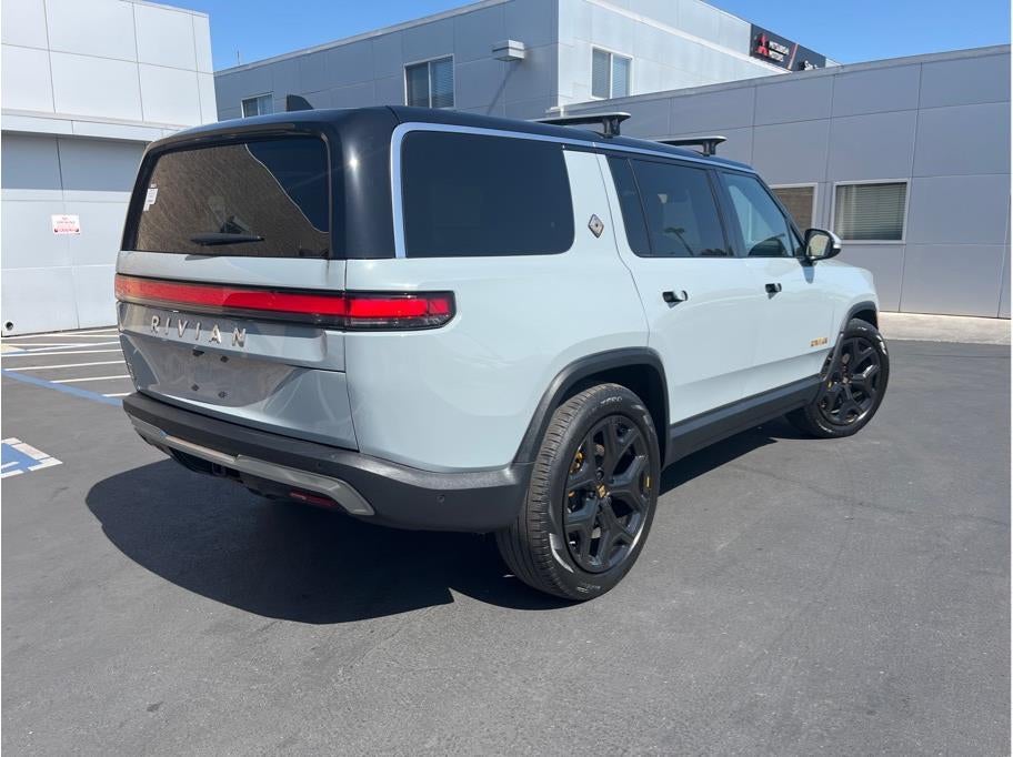 2022 Rivian R1S Launch Edition Sport Utility 4D