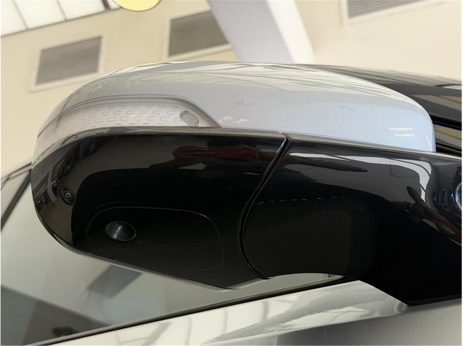 2024 Rivian R1S Dual Max Sport Utility 4D