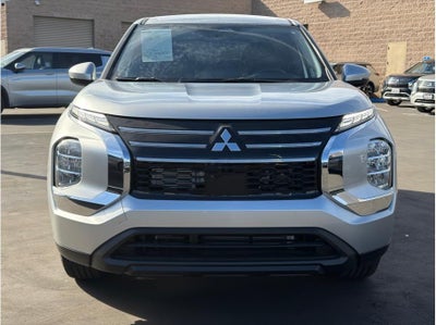 2026 Mitsubishi Outlander ES Sport Utility 4D