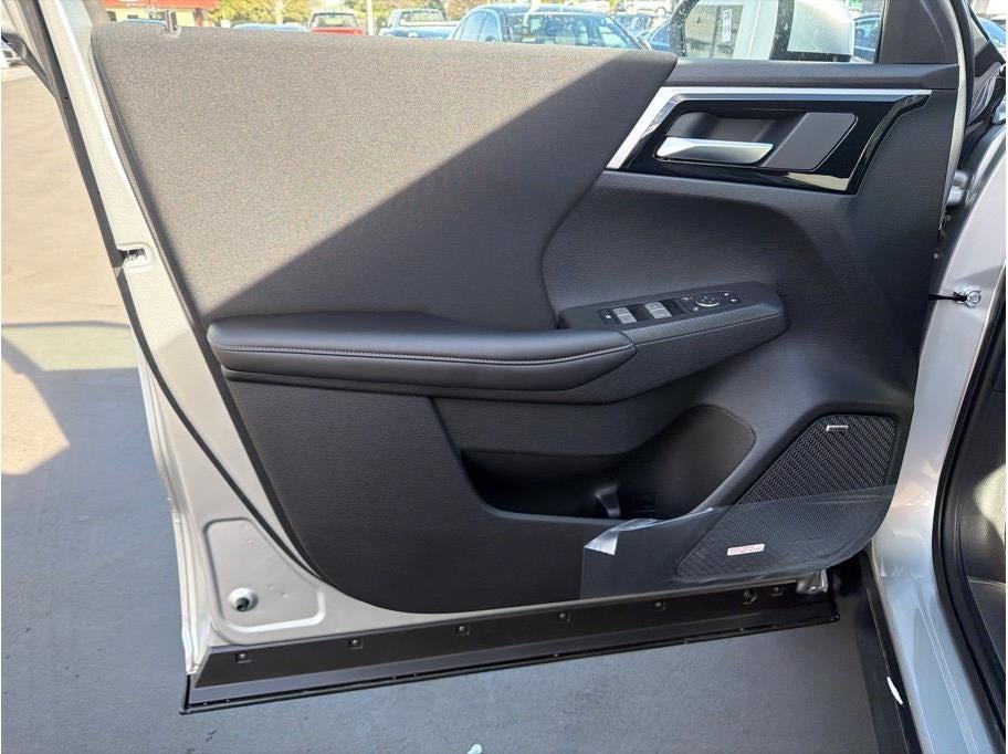 2026 Mitsubishi Outlander ES Sport Utility 4D