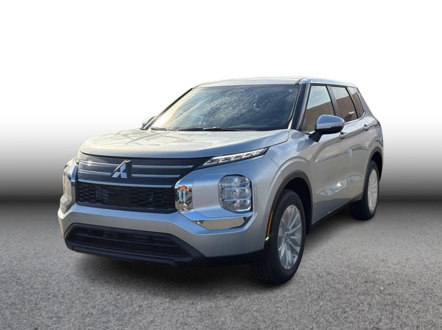 2026 Mitsubishi Outlander ES Sport Utility 4D
