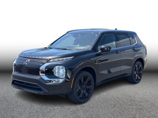 2026 Mitsubishi Outlander LE