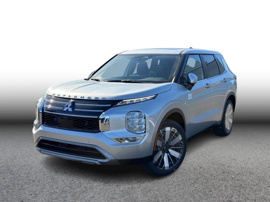 2026 Mitsubishi Outlander LE Sport Utility 4D