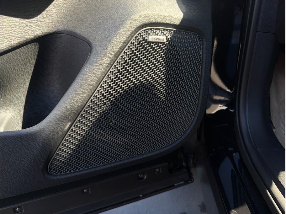 2026 Mitsubishi Outlander LE Sport Utility 4D
