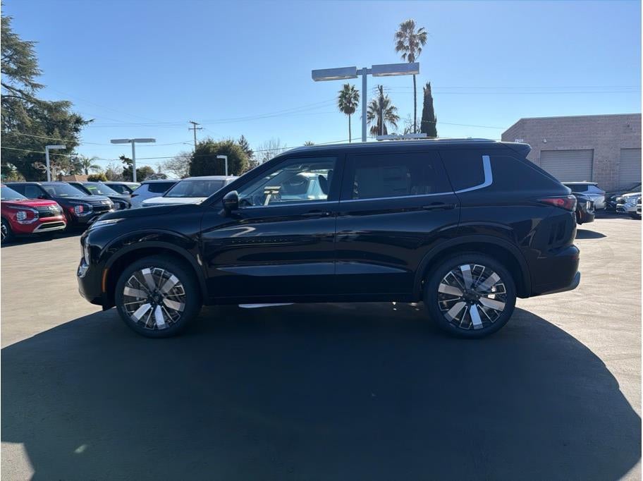 2026 Mitsubishi Outlander Black Edition Sport Utility 4D