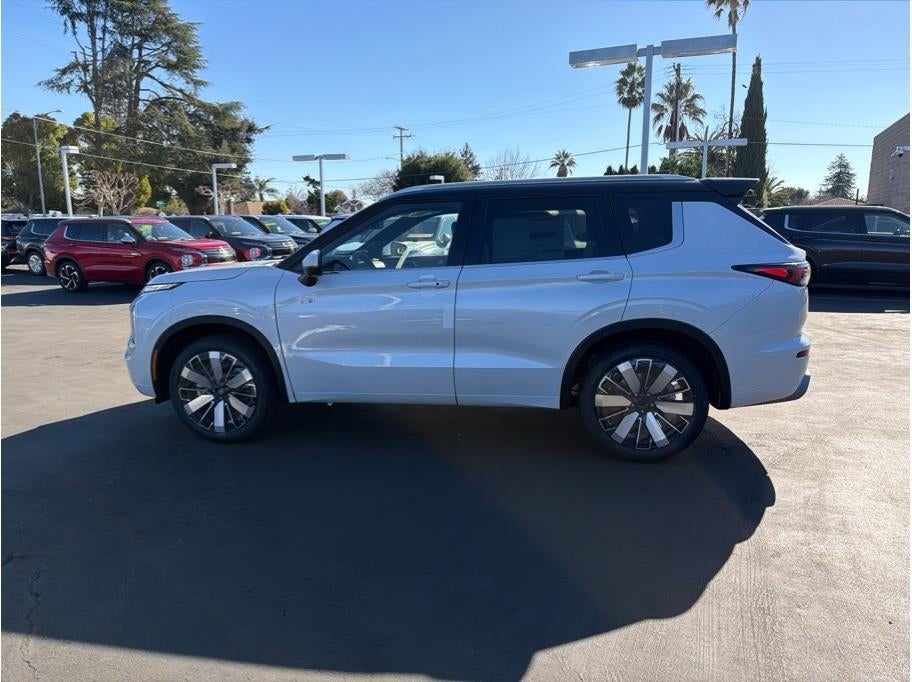 2026 Mitsubishi Outlander Black Edition Sport Utility 4D