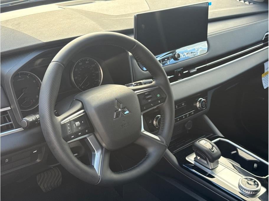 2026 Mitsubishi Outlander Trail Edition