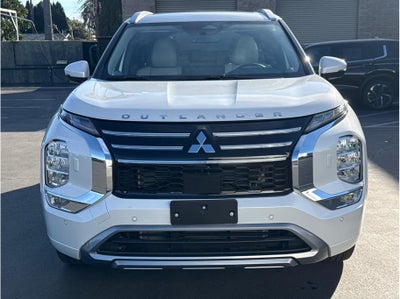 2025 Mitsubishi Outlander SEL