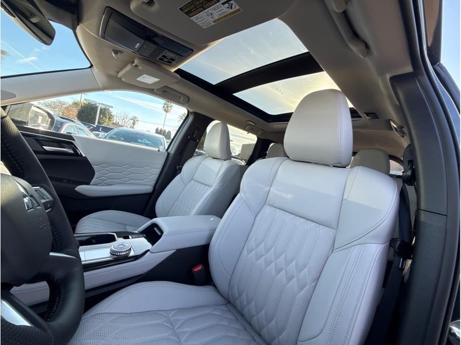 2025 Mitsubishi Outlander SEL