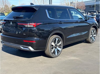 2025 Mitsubishi Outlander SEL Sport Utility 4D