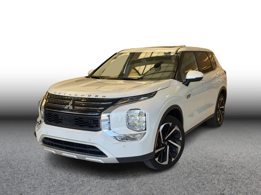 2025 Mitsubishi Outlander PHEV SE Sport Utility 4D