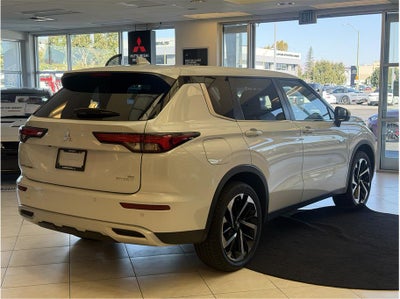 2025 Mitsubishi Outlander PHEV SE Sport Utility 4D