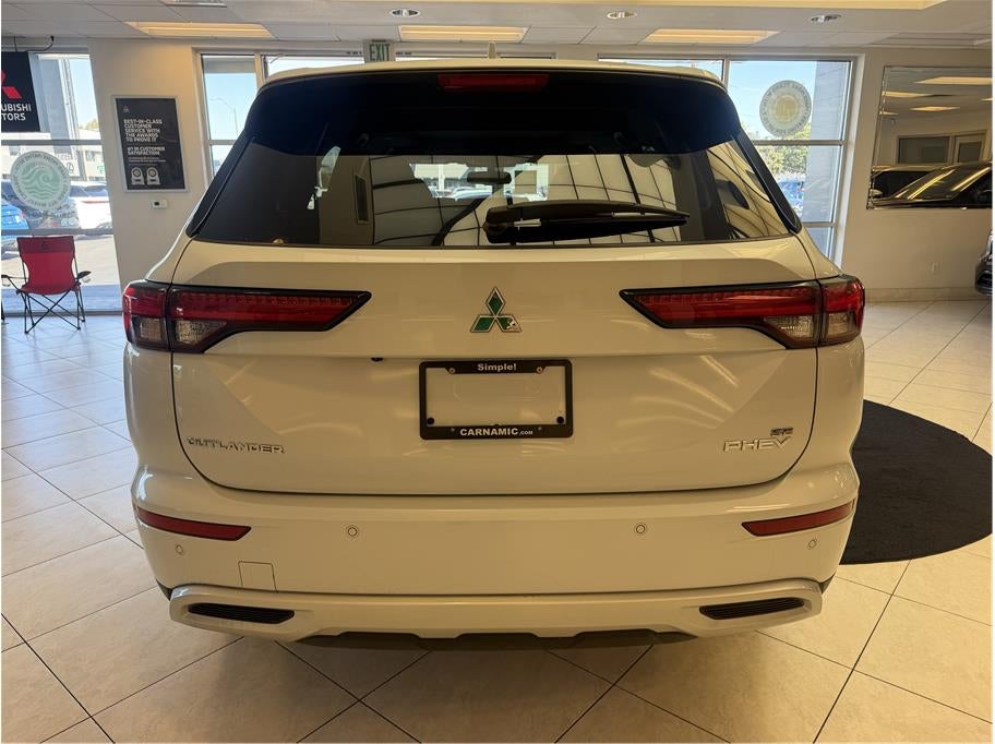 2025 Mitsubishi Outlander PHEV SE Sport Utility 4D