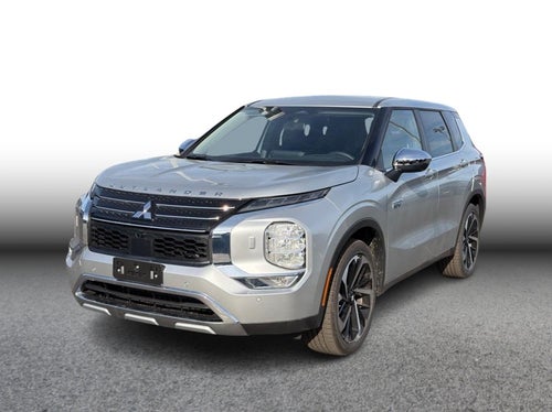 2025 Mitsubishi Outlander PHEV SE Sport Utility 4D