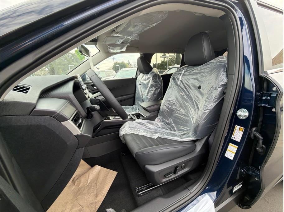 2025 Mitsubishi Outlander PHEV SE