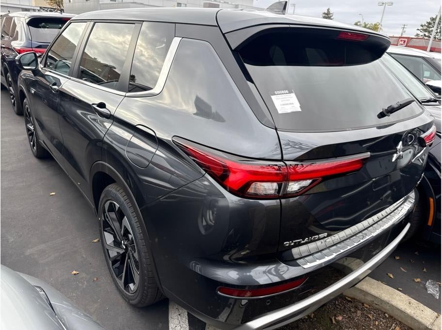 2025 Mitsubishi Outlander PHEV SE
