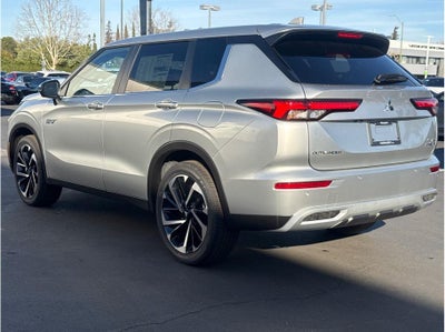 2025 Mitsubishi Outlander PHEV SE Tech Package