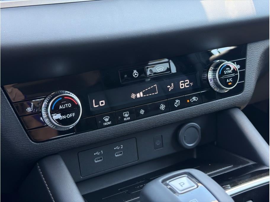 2026 Mitsubishi Outlander PHEV SE Sport Utility 4D