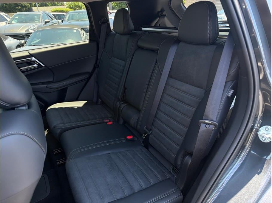 2026 Mitsubishi Outlander PHEV SE Sport Utility 4D