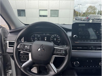 2023 Mitsubishi Outlander PHEV SEL Sport Utility 4D