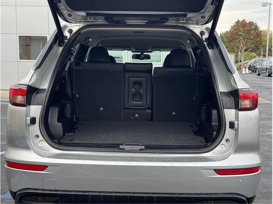 2023 Mitsubishi Outlander PHEV SEL Sport Utility 4D