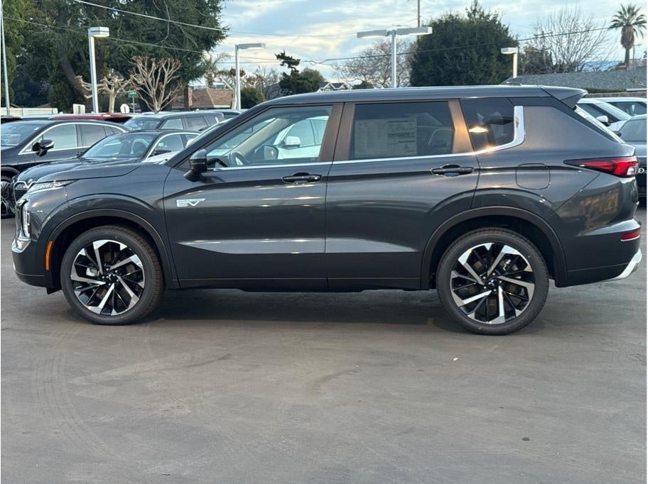 2025 Mitsubishi Outlander PHEV SE