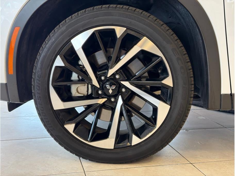 2024 Mitsubishi Outlander PHEV SE Sport Utility 4D