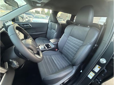 2025 Mitsubishi Outlander PHEV SE