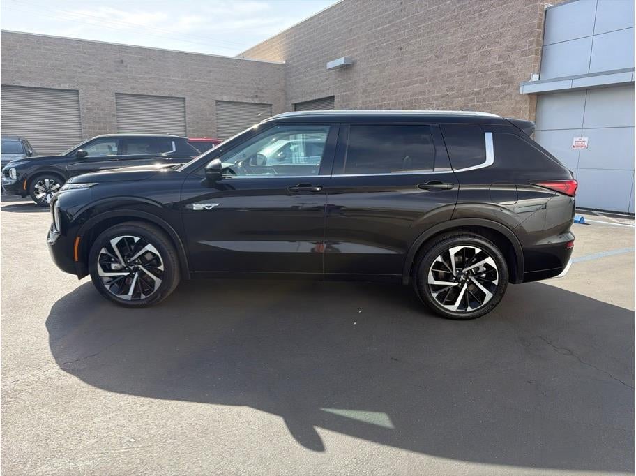 2024 Mitsubishi Outlander PHEV SEL Sport Utility 4D