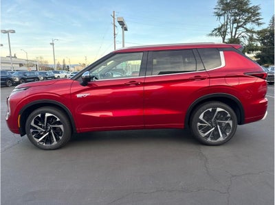 2025 Mitsubishi Outlander PHEV SEL