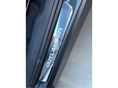 2025 Mitsubishi Outlander PHEV SEL Premium Package