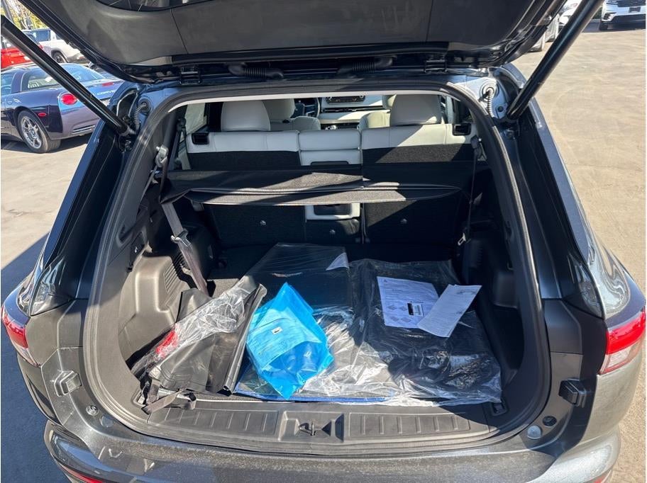 2025 Mitsubishi Outlander PHEV SEL