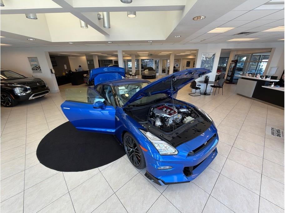 2024 Nissan GT-R Skyline Edition