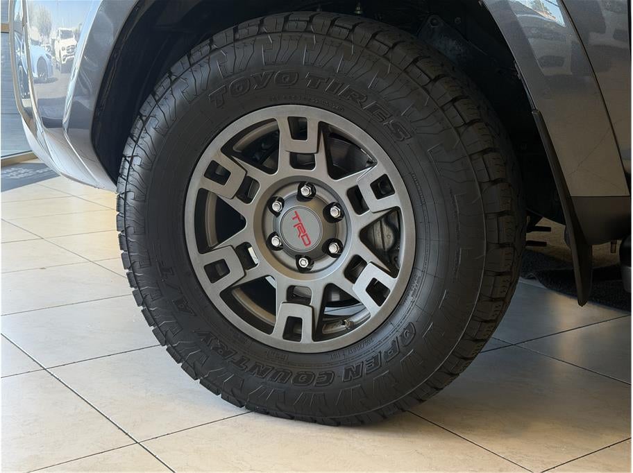 2020 Toyota 4Runner TRD Off-Road Premium Sport Utility 4D