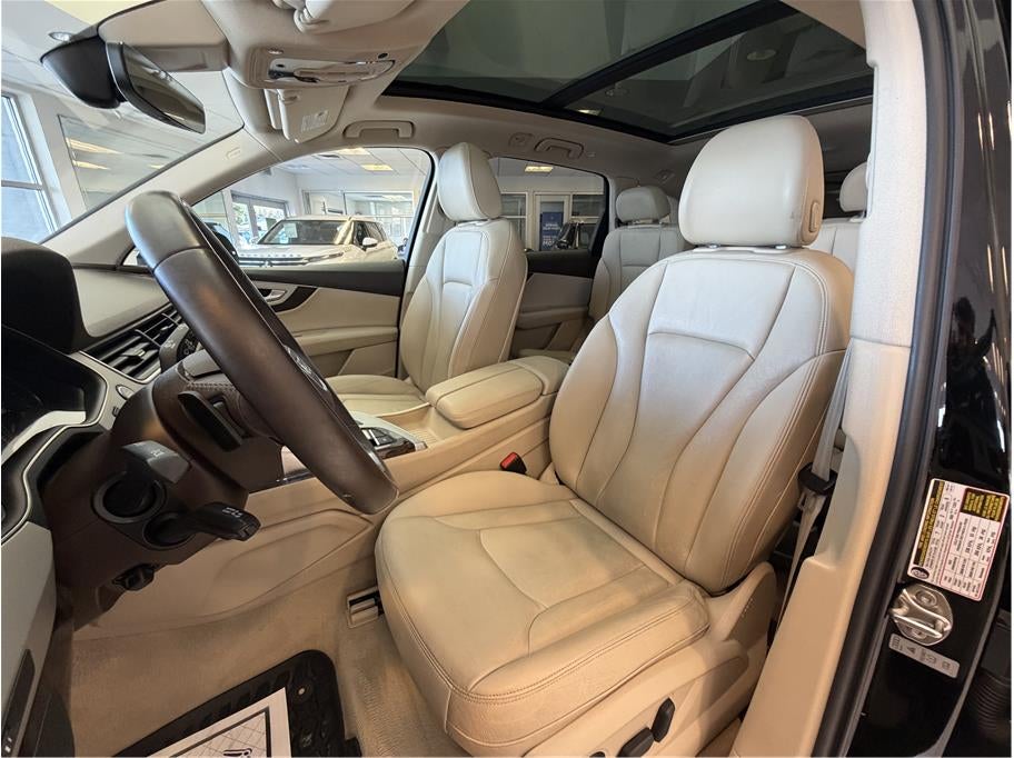 2019 Audi Q7 45 TFSI Premium Sport Utility 4D