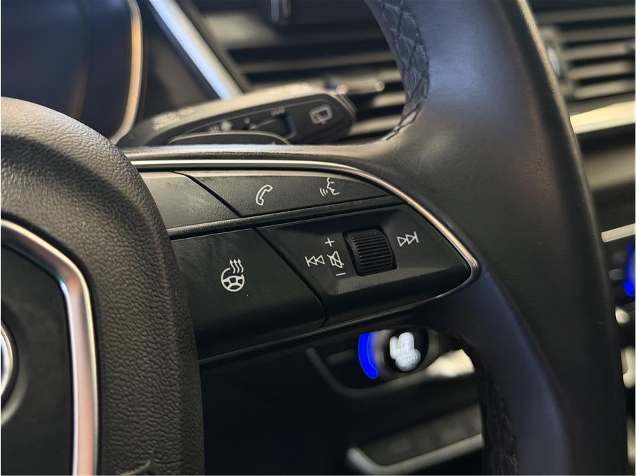 2024 Audi Q5 45 TFSI S line Premium Plus Sport Utility 4D