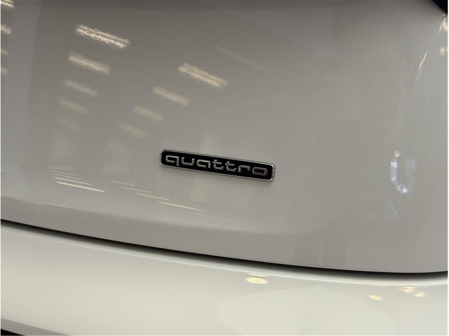 2021 Audi Q5 55 TFSI e Prestige Sport Utility 4D