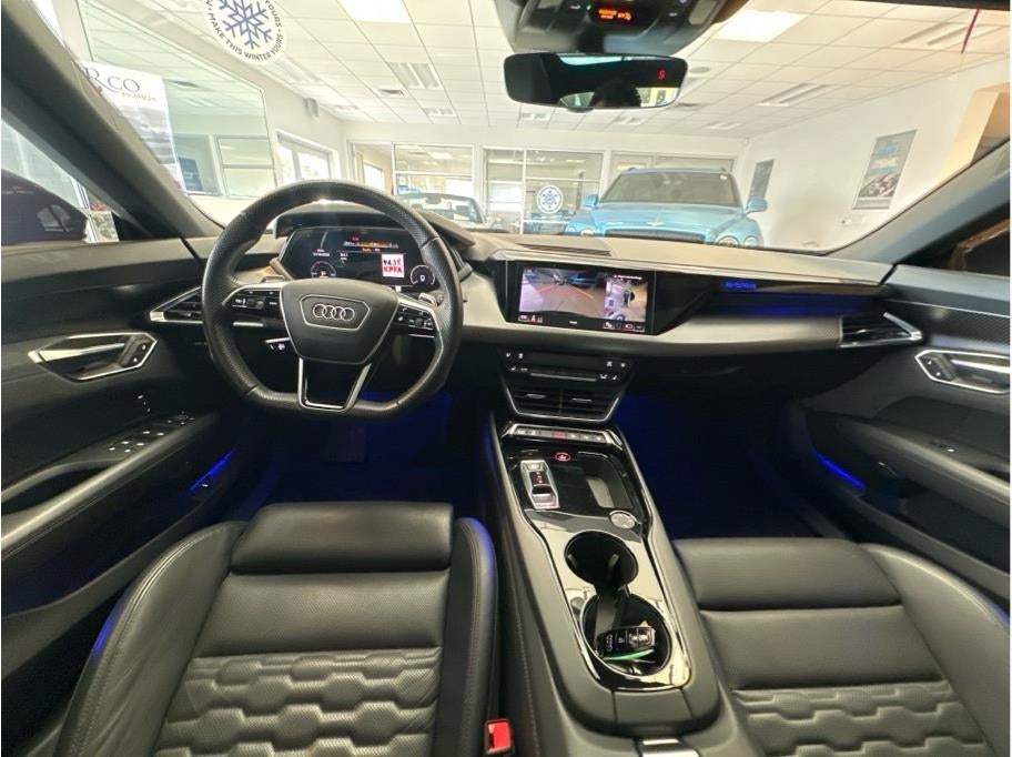 2022 Audi e-tron GT Prestige Sedan 4D