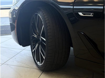 2023 BMW 5 Series 530e Sedan 4D