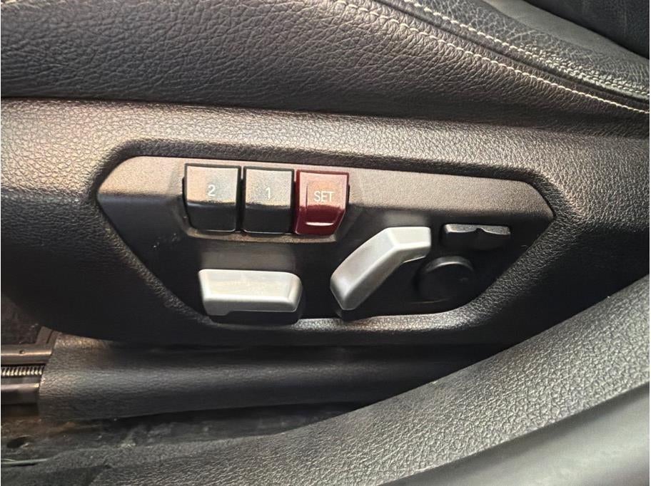 2017 BMW 3 Series 328d xDrive Sedan 4D