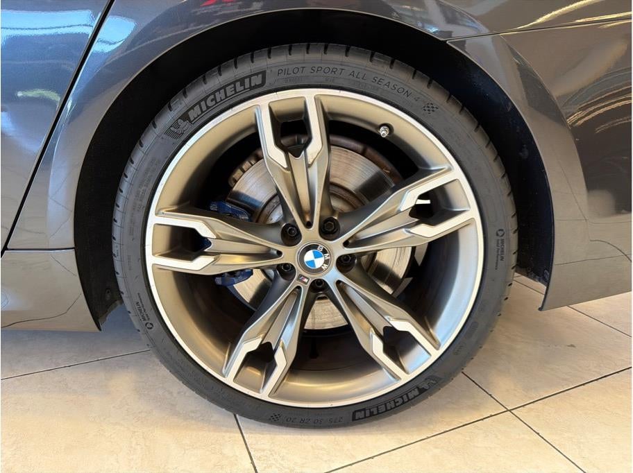 2020 BMW 5 Series M550i xDrive Sedan 4D