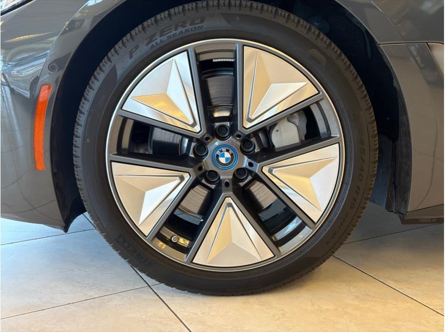 2023 BMW i4 eDrive35 Coupe 4D