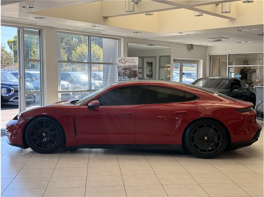 2022 Porsche Taycan Sedan 4D