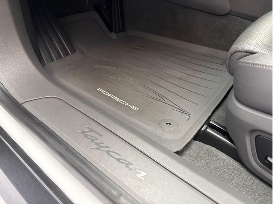 2023 Porsche Taycan Sedan 4D