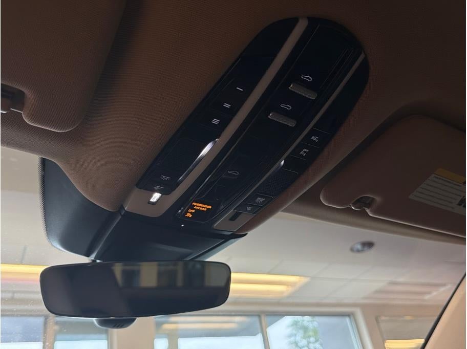 2019 Porsche Panamera 4 E-Hybrid Sedan 4D