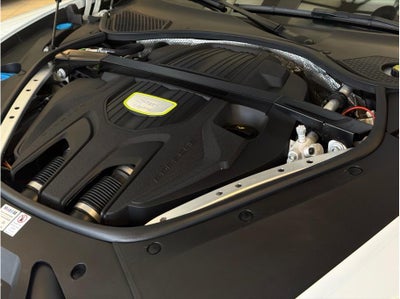 2019 Porsche Panamera 4 E-Hybrid Sedan 4D