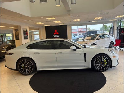 2019 Porsche Panamera 4 E-Hybrid Sedan 4D
